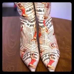 Italian PinUp Newsprint boots by Carlos Santana